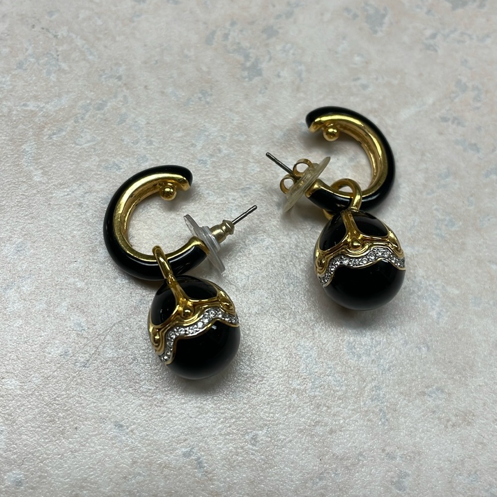 Egg Earrings